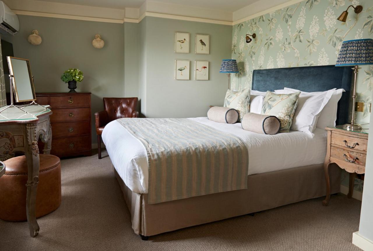 Hotel The Montagu Arms Beaulieu Exteriér fotografie