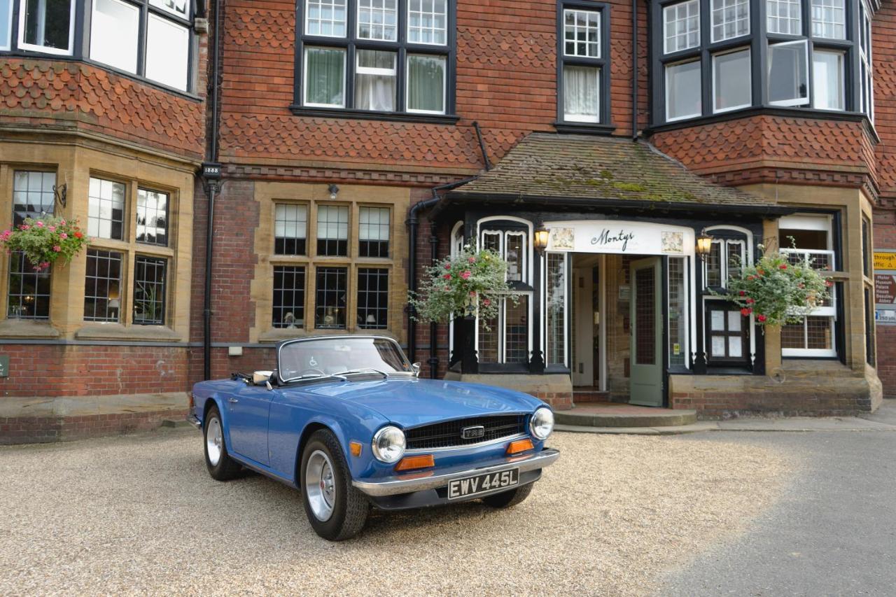 Hotel The Montagu Arms Beaulieu Exteriér fotografie